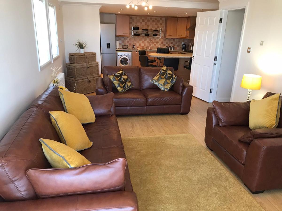 Beautiful 3-Bed Apartment In Gourock Zewnętrze zdjęcie